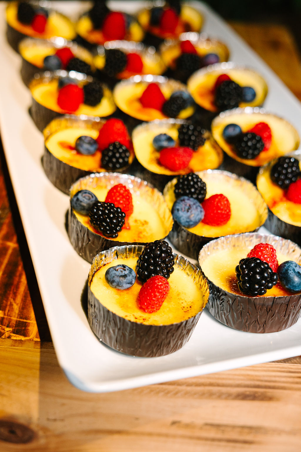 Vanilla Crème Brûlée
Classic vanilla custard with a delicately caramelized sugar crust.
